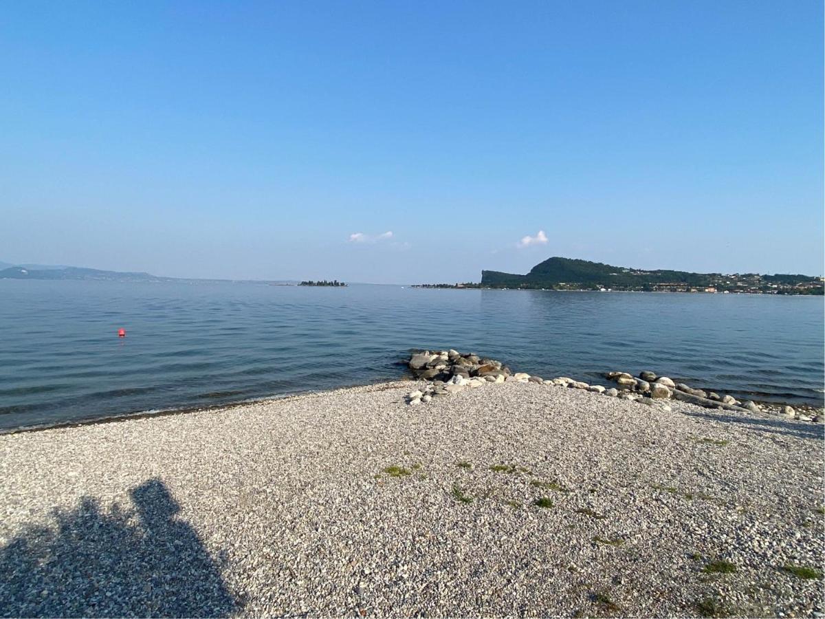 Casa Vacanze Gardiolina San Felice del Benaco Exterior foto