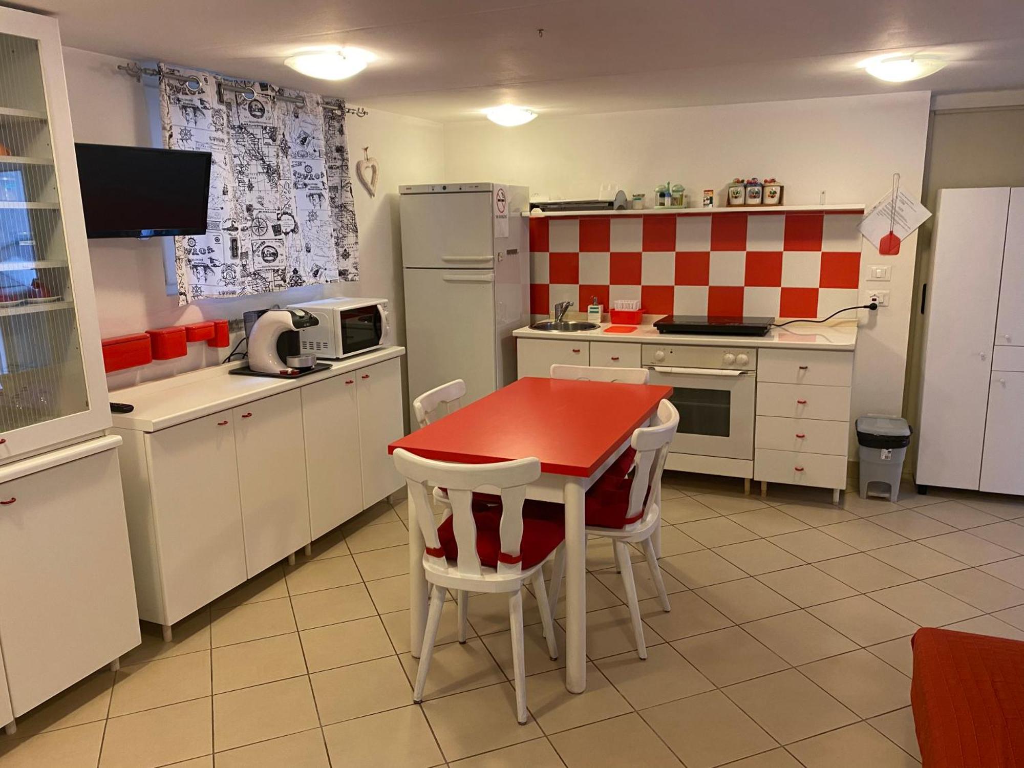Casa Vacanze Gardiolina San Felice del Benaco Exterior foto