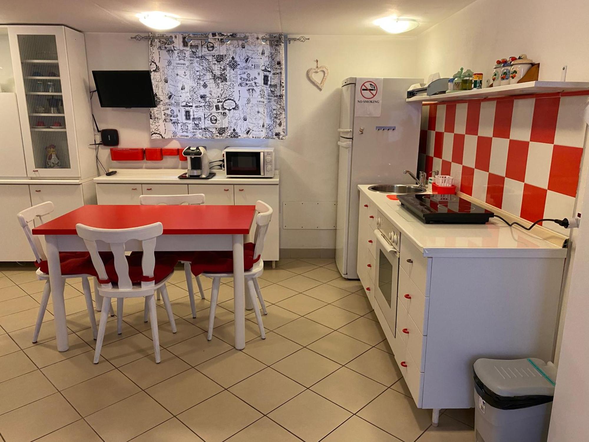 Casa Vacanze Gardiolina San Felice del Benaco Exterior foto